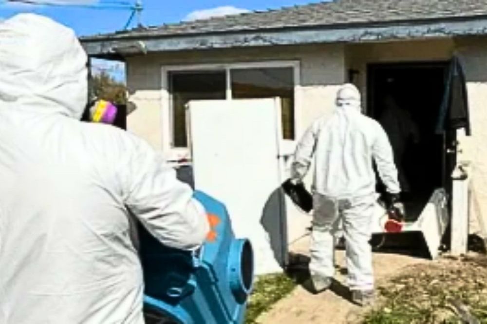 The Benefits of Hiring Experts After a House Fire (Even for Small Ones)