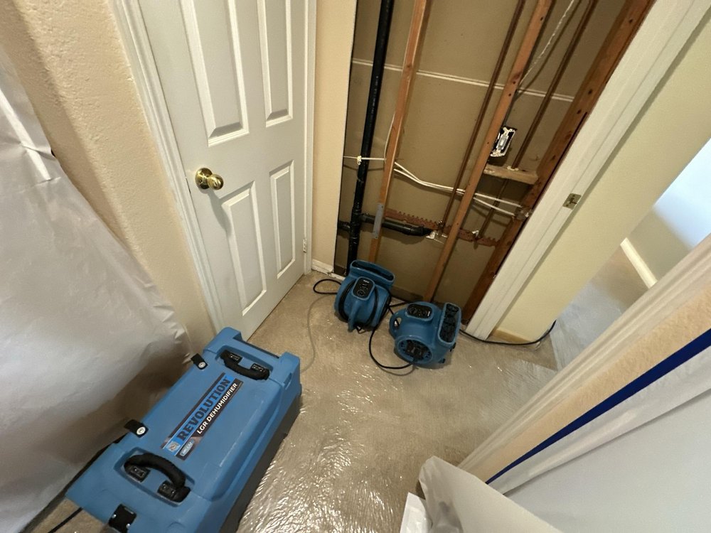 Water Damage Restoration in Oceanside, CA (4)