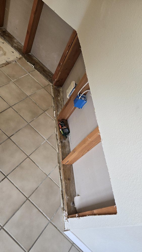 Water Damage Restoration in Hemet, CA (12)