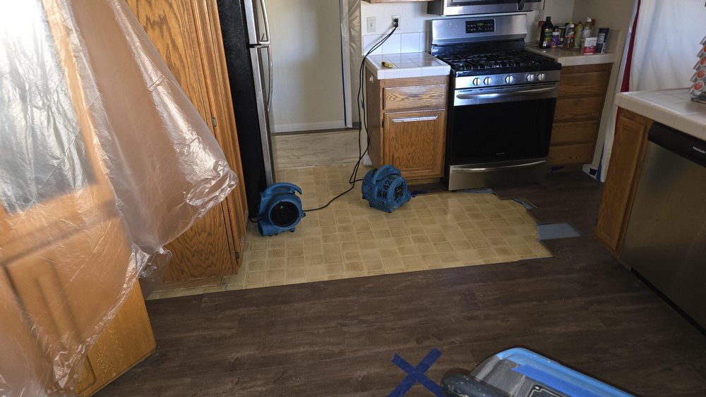 Water Damage Restoration in Hemet, CA (6)