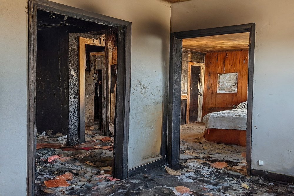 When Fire Damage Restoration Is Necessary After Smoke and Soot Exposure