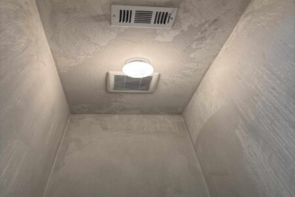    Why an Emergency Leak Requires Immediate Water Damage Repair